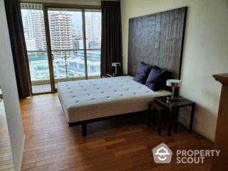 2-BR Condo at The Lakes Bangkok near BTS Asok