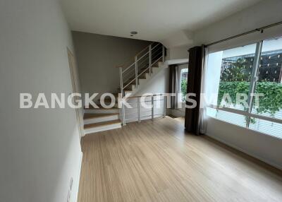 Townhouse at Baan Klang Muang Pibulsongkram (Baan Klang Muang Ratchada - Wongsawang) for sale