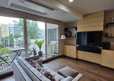 Tree Condo Sukhumvit 52 – 2 bed