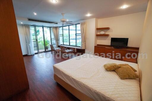 Family-Friendly 3-Bedrooms with balconies - Phrom Phong BTS