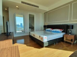 3-Bedrooms condo - Royce Residence - Sukhumvit soi 31