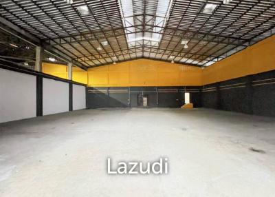 400 m2 Warehouse in Phrom Pong - Immediate Lease