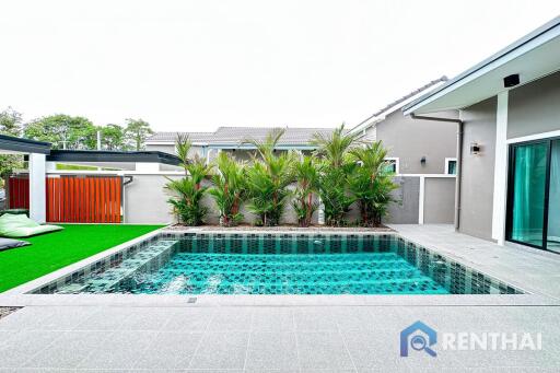 Ready to move in! modern nordic style  pool villa pattaya