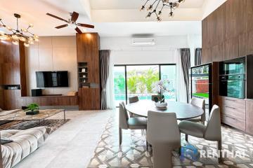 Ready to move in! modern nordic style  pool villa pattaya