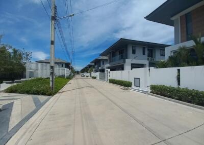 Brand New House for Sale in East Pattaya