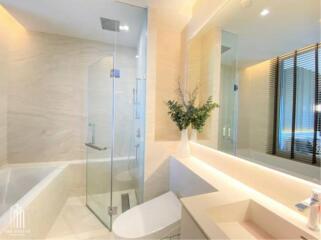 1 Bedroom 1 Bathroom Size 55sqm The Strand Thonglor for Rent 75,000THB