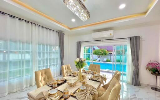 Pool Villa For Sale in East Pattaya - 5 Bed 4 Bath