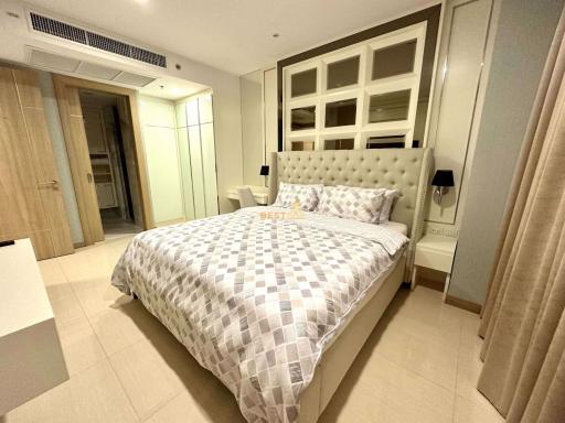 3 Bedrooms Condo in The Riviera Wong Amat Beach Wongamat C011195