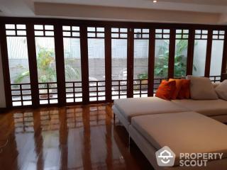 5-BR Townhouse near MRT Phetchaburi (ID 514283)