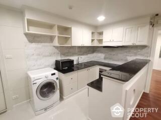 2-BR Apt. near BTS Phrom Phong