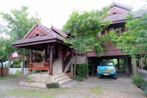 Traditional Lanna Style 3 Bedroom Home in Mae Rim
