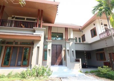 4 Bedroom Luxury Home with Indoor Pool in Pran Residences