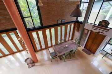 Designer 3 Bedroom Lakeside in Hang Dong