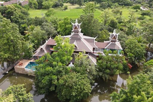 Unique 3 Bedroom Pool Villa on Small Island in Mae Rim