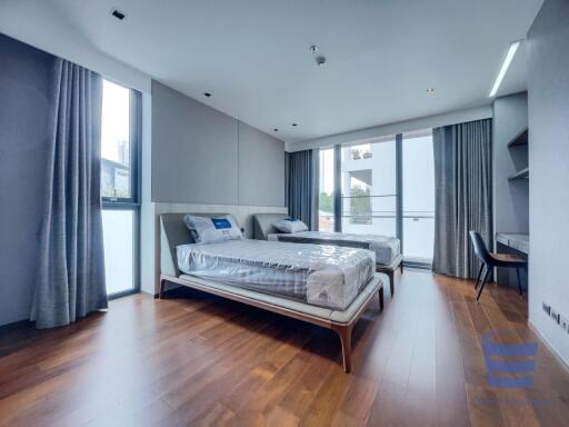 Luxury Pet Friendly 2 bedroom in Phrom Pong