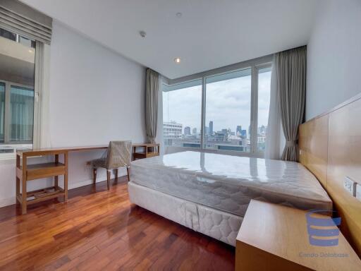 3 bedroom family unit in Phrom Pong