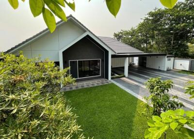 Single Story 4 Bedroom Pool Villa in Wang Tan, Hang Dong