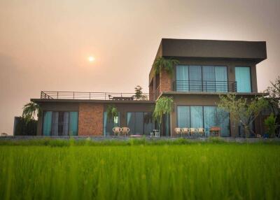 3 Bedroom Pool Villa, Gorgeous Views in Doi Saket