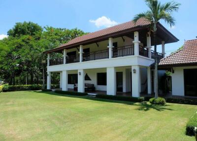 350 Sqm., 3 Beds, 4 Baths House listed for ฿ 17,000,000.