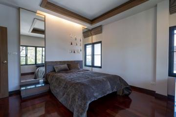 Nicely Appointed 3 Bedroom House in Upscale Development on Larger Plot in Hang Dong