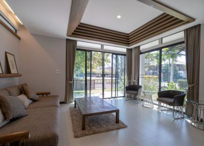 Nicely Appointed 3 Bedroom House in Upscale Development on Larger Plot in Hang Dong