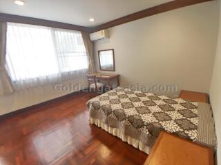 3-Bedrooms family-friendly apartment - Phrom Phong BTS