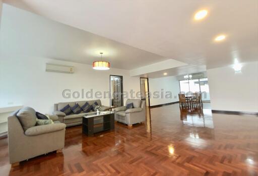 3-Bedrooms, family-friendly apartment - Phrom Phong BTS