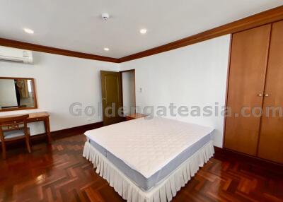 Spacious 3-Bedrooms Apartment - Phrom Phong BTS