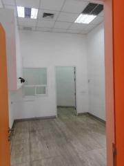 For Rent Bangkok Office Rama 4 MRT Hua Lamphong Bang Rak