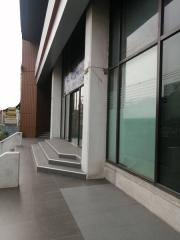 For Rent Bangkok Office Rama 4 MRT Hua Lamphong Bang Rak