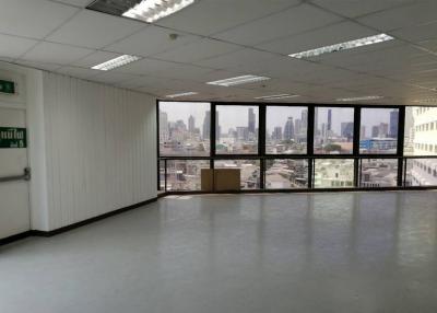 For Rent Bangkok Office Rama 4 MRT Hua Lamphong Bang Rak