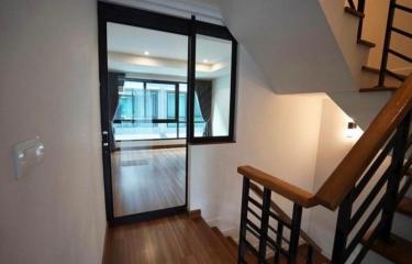 For Rent Bangkok Town House Supalai Essence Ladprao Lat Phrao 107 MRT Lat Phrao 101 Bang Kapi