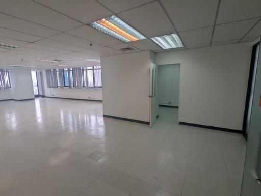 For Sale and Rent Bangkok Office Phaya Thai BTS Phaya Thai Rachatewi