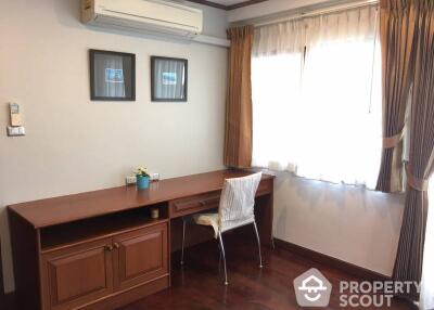 1-BR Condo at Saranjai Mansion Condominium near BTS Nana