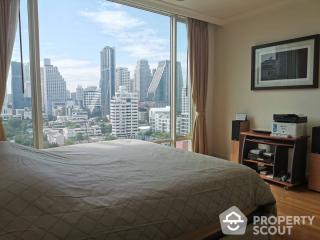 3-BR Condo at Royce Private Residence Sukhumvit 31 near MRT Sukhumvit (ID 512351)