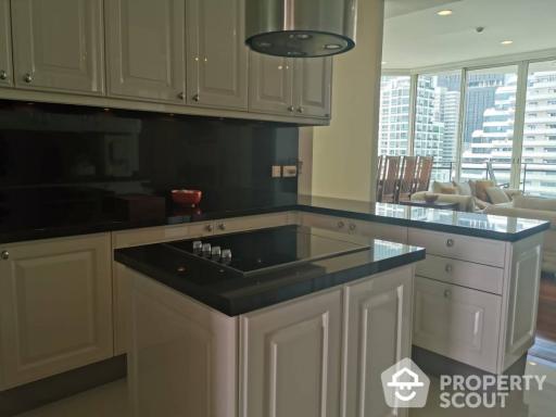 3-BR Condo at Royce Private Residence Sukhumvit 31 near MRT Sukhumvit (ID 512351)