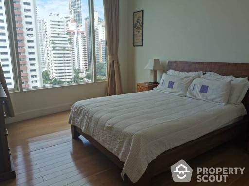 3-BR Condo at Royce Private Residence Sukhumvit 31 near MRT Sukhumvit (ID 512351)