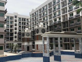 Arcadia Beach Continental for Sale in Pattaya