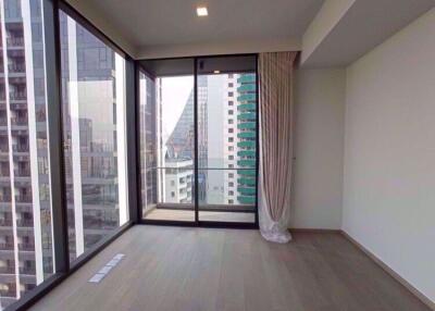 2 bed Condo in Celes Asoke Khlong Toei Nuea Sub District C015147