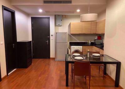 2 bed Condo in The Address Chidlom Lumphini Sub District C015125