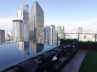 2 bed Condo in The Lofts Asoke Khlong Toei Nuea Sub District C015120