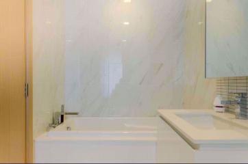 2 bed Condo in Hyde Sukhumvit 11 Khlong Toei Nuea Sub District C015106