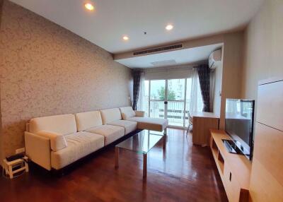 2 bed Condo in Noble Ora Khlong Tan Nuea Sub District C015090