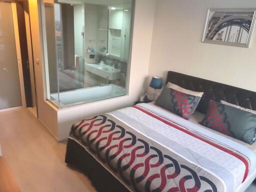 1 bed Condo in Rhythm Sukhumvit 44 Phra Khanong Sub District C015085