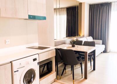 2 bed Condo in Life One Wireless Lumphini Sub District C015062