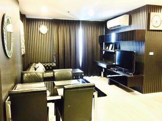 2 bed Condo in Rhythm Sathorn - Narathiwas Thungmahamek Sub District C015059