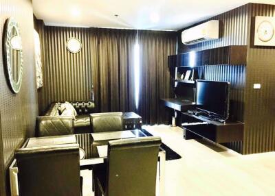 2 bed Condo in Rhythm Sathorn - Narathiwas Thungmahamek Sub District C015059