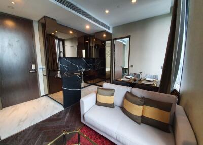 1 bed Condo in The ESSE Sukhumvit 36 Khlongtan Sub District C015056