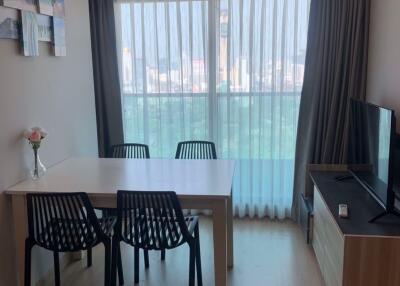 2 bed Condo in Lumpini Suite Phetchaburi-Makkasan Makkasan Sub District C015042