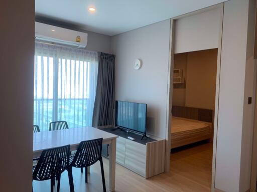 2 bed Condo in Lumpini Suite Phetchaburi-Makkasan Makkasan Sub District C015042